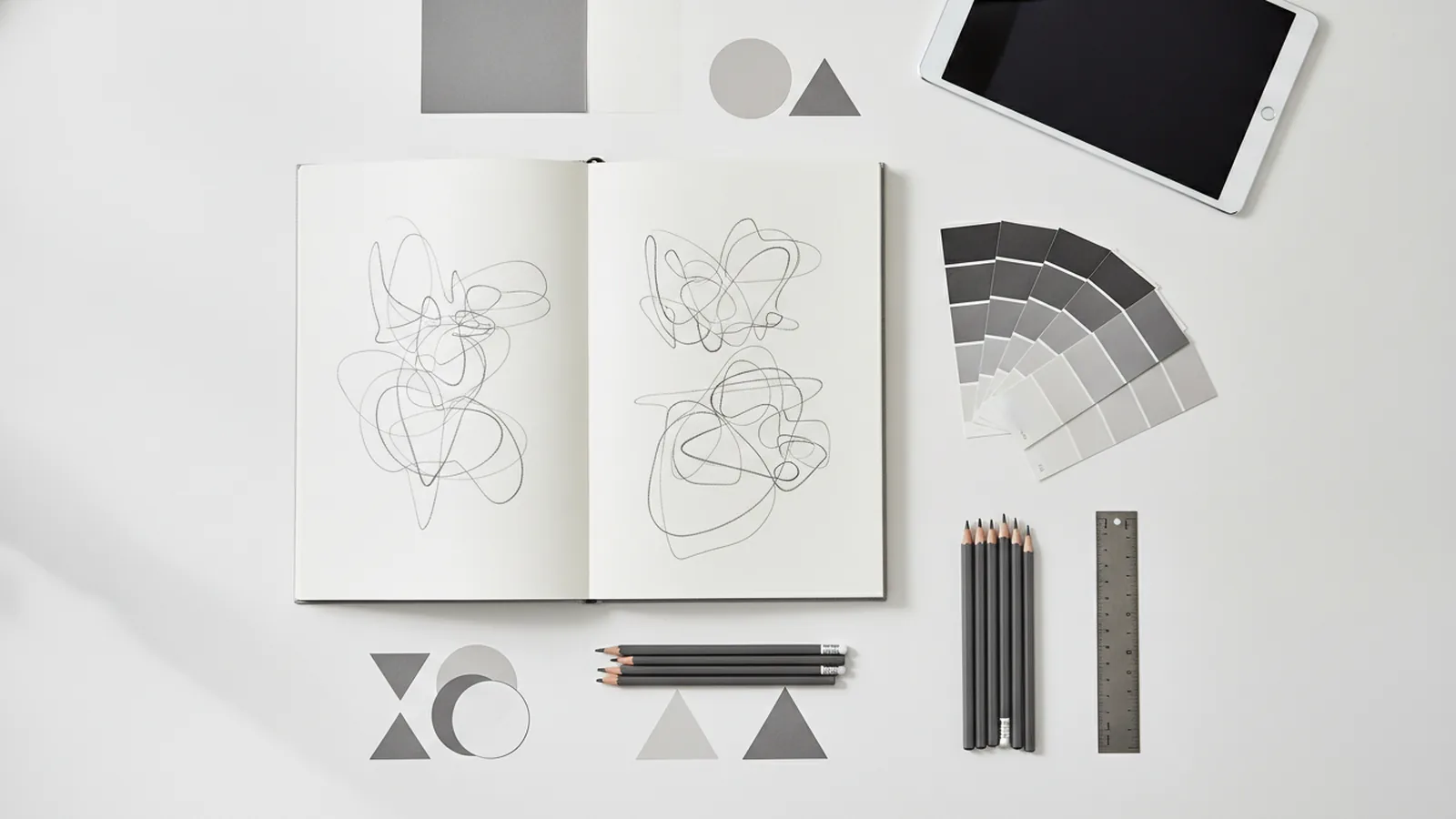 How to Do Graphic Design and Start Your Career